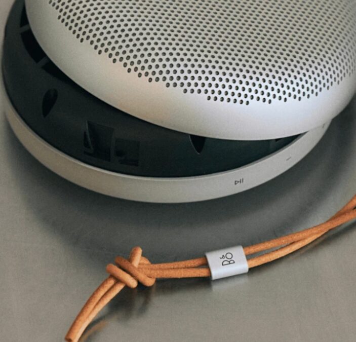B&O、ポータブルBluetoothスピーカー「Beosound A1（第3世代）」を発表