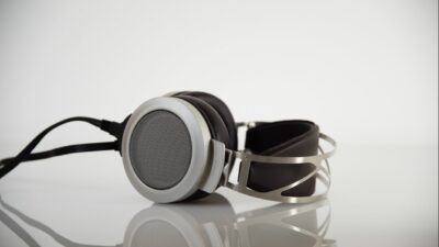 STAX、名機SR-007シリーズが進化！静電型ヘッドホン「SR-007S」を6月30日発売