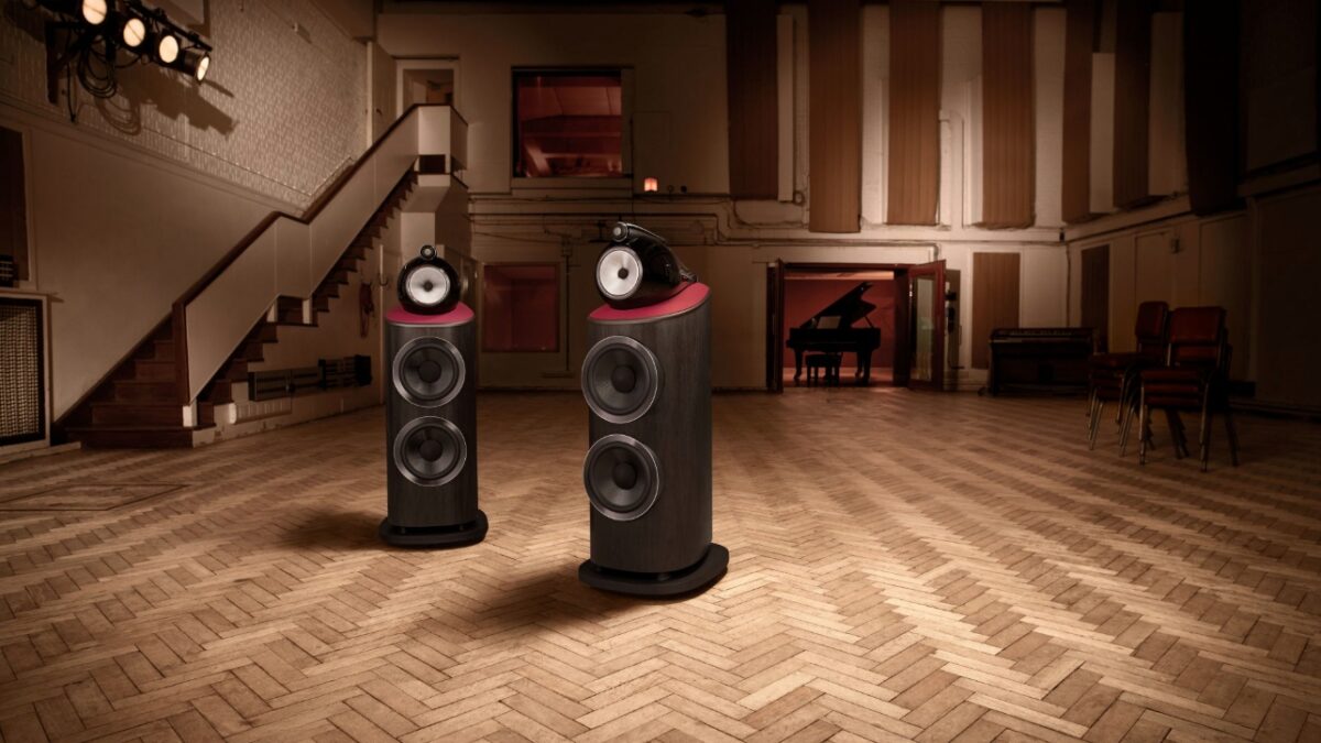 Bowers & Wilkins、究極の旗艦スピーカー「801 D4 Signature」を発売 ─ ダイヤモンド・トゥイーターと新設計でさらに進化