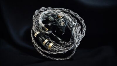 BGVP、体温で色が変わる数量限定フラッグシップイヤフォン「Phantom Gold Rose Ver. Limited」発売