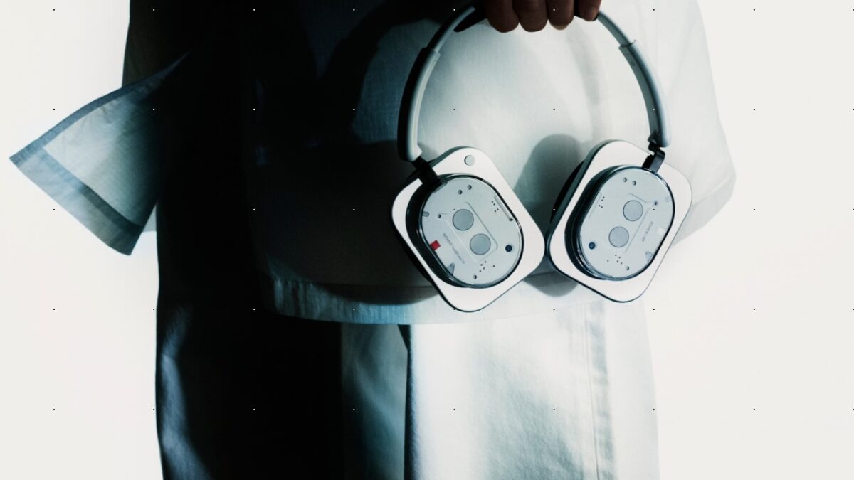 NOTHING、KEF共同開発のフラッグシップヘッドホン「Headphones（1）」を発売