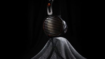 FIIO、106mm平面磁界ドライバー搭載の開放型ヘッドホン「FT7」を発表