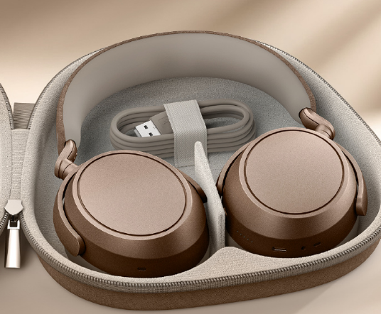 SENNHEISER、MOMENTUM 4 Wirelessに新色「モカブラウン」を追加発売