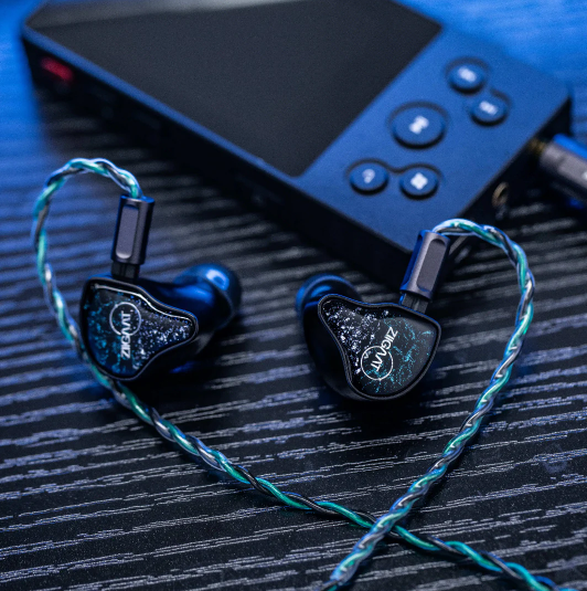 ZiiGaat、Hangout.Audioとのコラボレーションモデル「Odyssey 2」を発表
