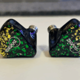 ZiiGaat × HBB ARCADIAレビュー 低音パンチが効いたゴリラサウンドの有線イヤホン