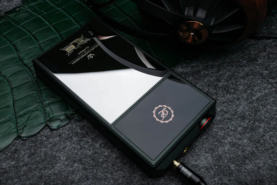 楽彼（Luxury&Precision）、デュアルPCM1792A搭載のポータブルプレーヤー「E7PCM1792A」を本日発売