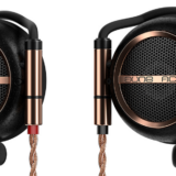 aune audio、新開放型耳掛けヘッドフォン「AC55」を発表 40mm径バイオファイバー複合ドライバーを搭載