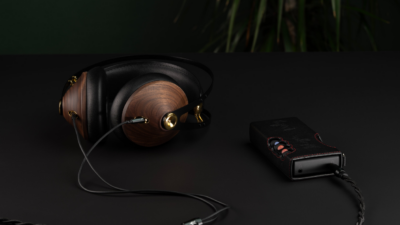 Meze Audio、ニュートラル志向へ進化した有線ヘッドフォン「99 CLASSICS 2nd GEN」を発表