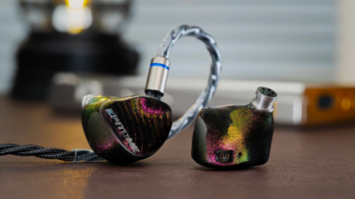 iBasso Audio、20ドライバー構成のフラッグシップIEM「Epitome」を発表