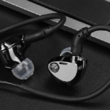 TWISTURA、エントリー向け有線イヤホン「Delta」を発売。LCP振動板ドライバーを搭載