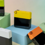 HiBy Music、ポータブルDAC「W4」を4月10日発売。グリッチデザイン採用の小型モデル