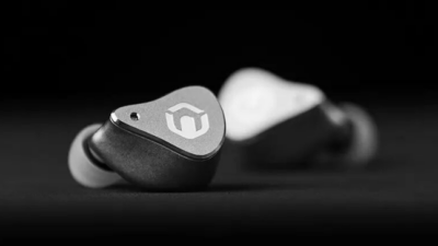 CrinEar、5ドライバー構成のIEM「Reference」を発売。フラット特性を追求したモニター志向モデル