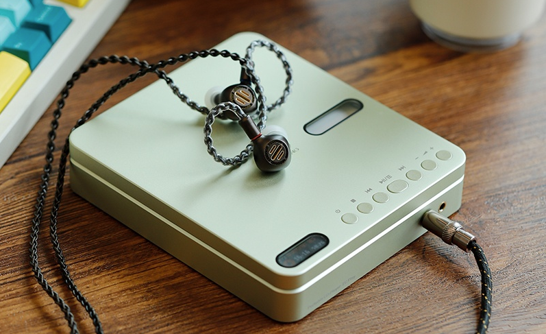 Shanling、ポータブルCDプレーヤー「EC Play」を発表