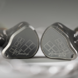 Moondrop、12基BA搭載のIEM「Armature Art 12」。3分割クロスオーバー採用で発売