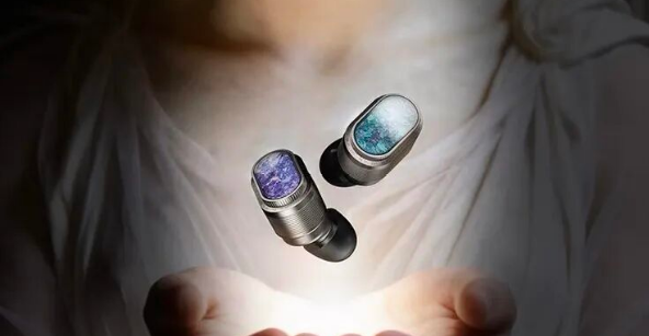 Shanling、チタンゴールド振動板採用の1DDイヤホン「Moria」を発売。価格は約736ドル