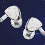 BanG Dream!×水月雨、コラボ限定イヤホンを8月27日に発売。星空ステージをテーマにした有線モデル
