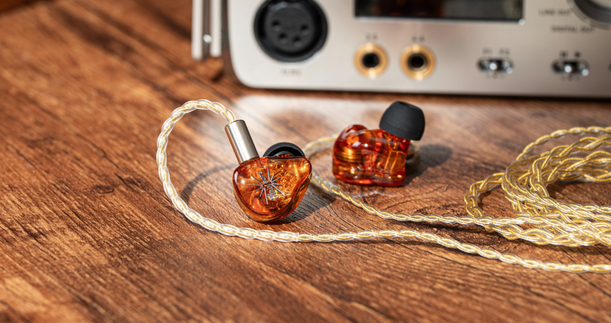 Kiwi Ears×ふぐみかん、2DD＋4BA搭載のコラボIEM「EMBER」を発売。価格は135ドル
