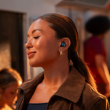 JLab、「JBuds Mini ANC」を発売。超小型ケースにANCとApple Find Myを搭載