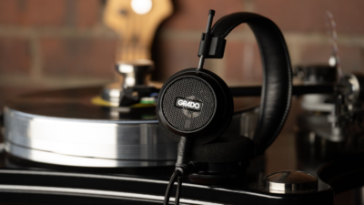 Grado、Signatureシリーズ最廉価モデル「S150」を発表。新開発44mmドライバー搭載